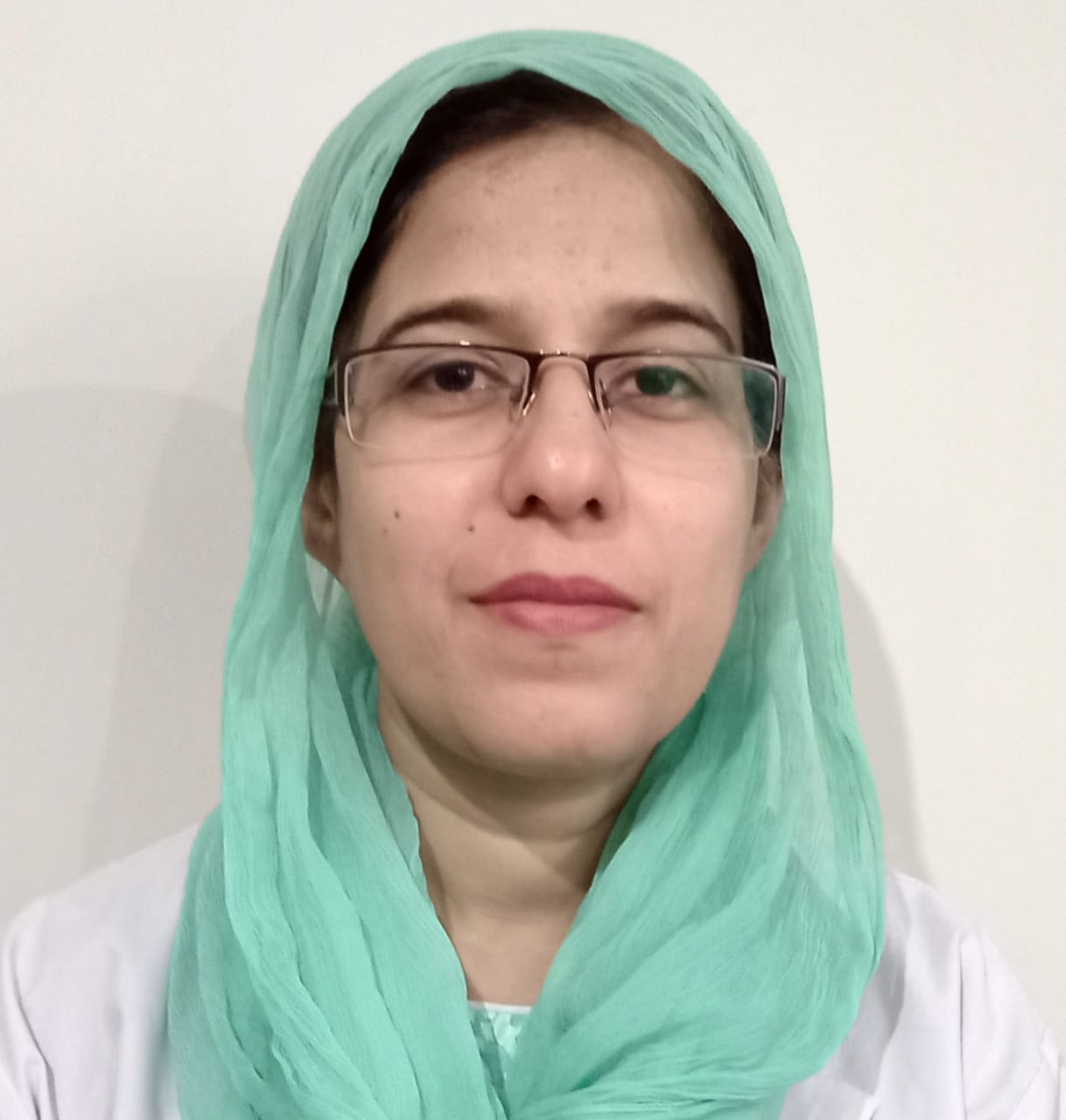 Dr Uzma